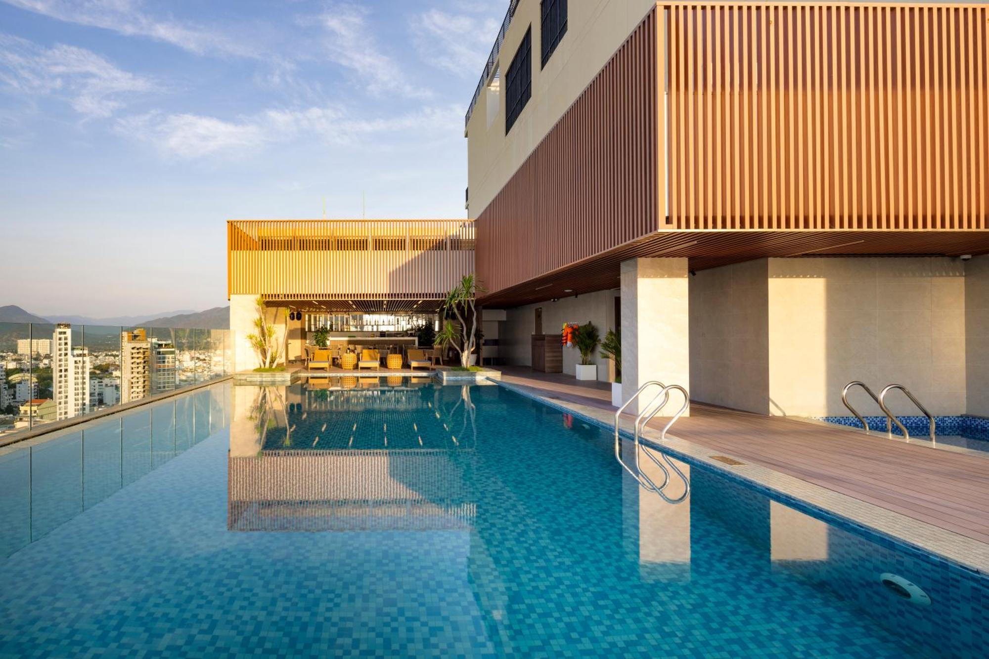 Gonsala Hotel Нячанг Екстер'єр фото