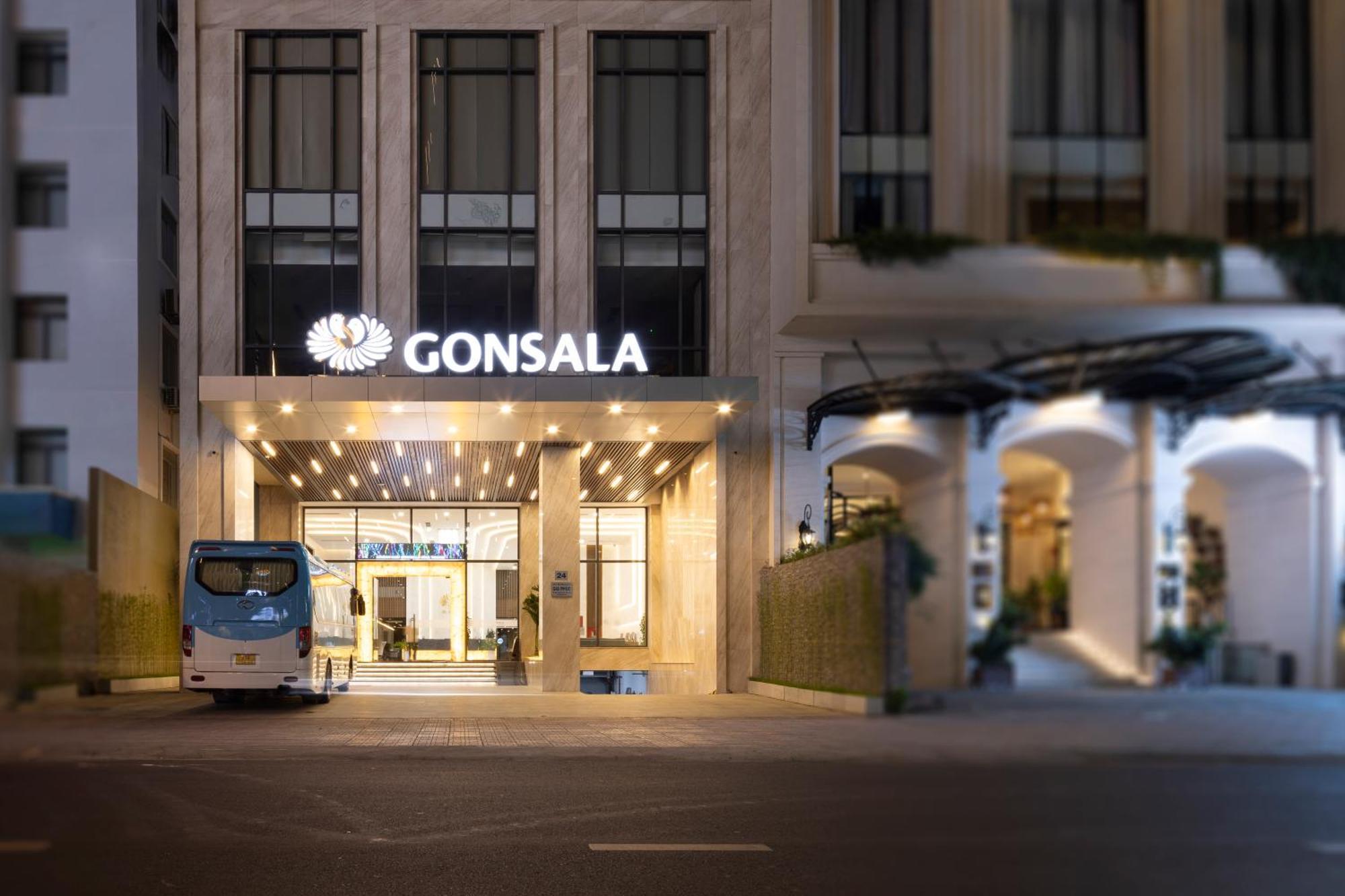 Gonsala Hotel Нячанг Екстер'єр фото